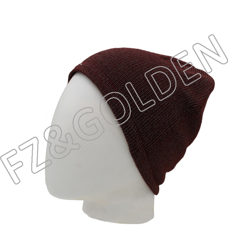 Светлоотразителна унисекс акрилна плетена шапка (12)