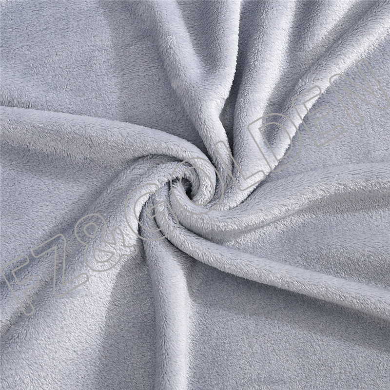 Cheap Soft Flannel Fleece Blanket (2)