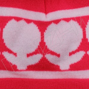 Knitted pom beanie (7)